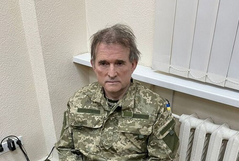 Медведчук отримав контроль над двома нафтовими компаніями у Росії