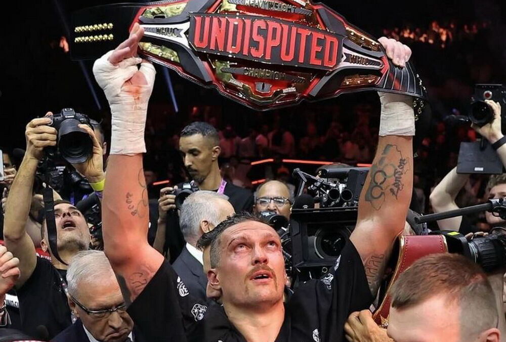 Усик завоював титул абсолютного чемпіона світу: як це було