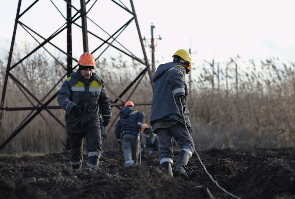 Российские военные наносят повторные удары по отремонтированным ТЭС
