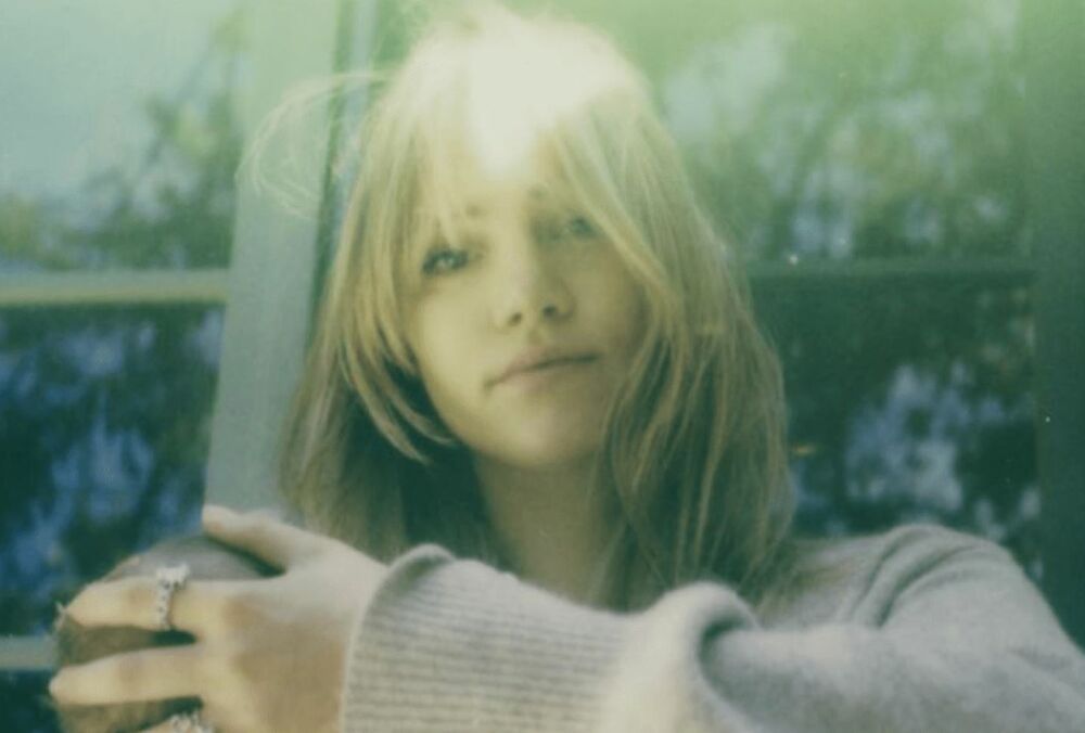 Избранница Роберта Паттинсона показала, как роды изменили ее тело: фото