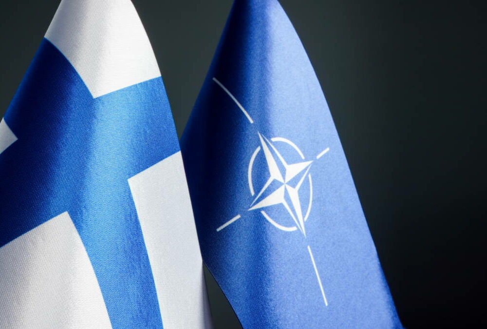 ЗМІ: у Фінляндії заговорили про створення бази НАТО на кордоні з РФ 