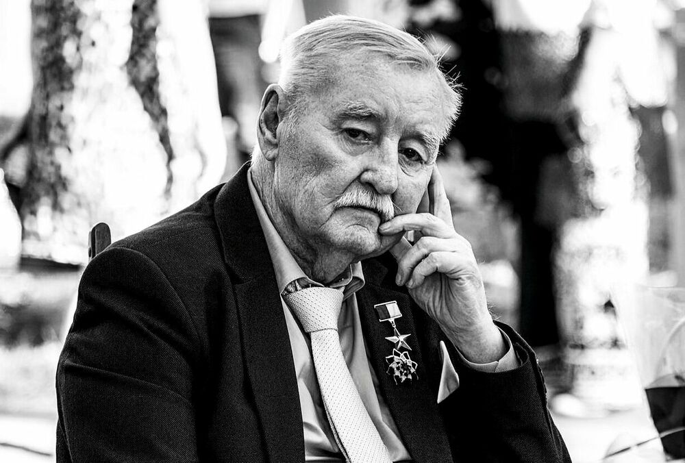 В Киеве прощаются с композитором Игорем Покладом