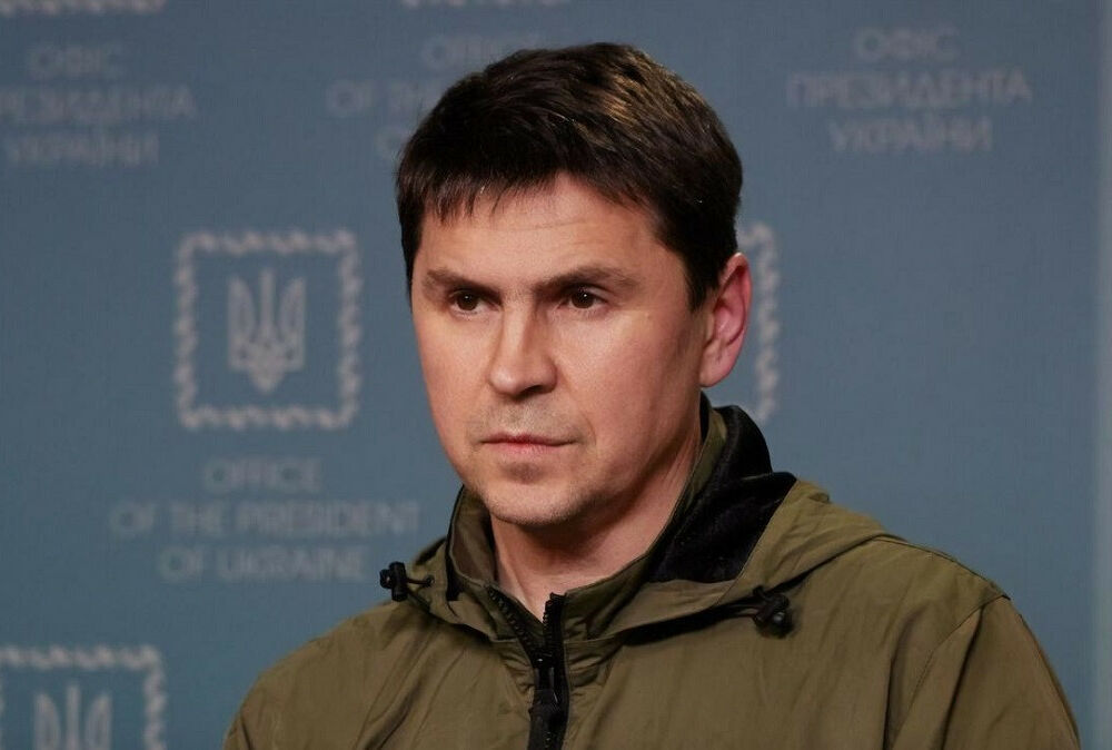 Подоляк: Россия своими инициативами о переговорах хочет замедлить передачу военной помощи Украине 