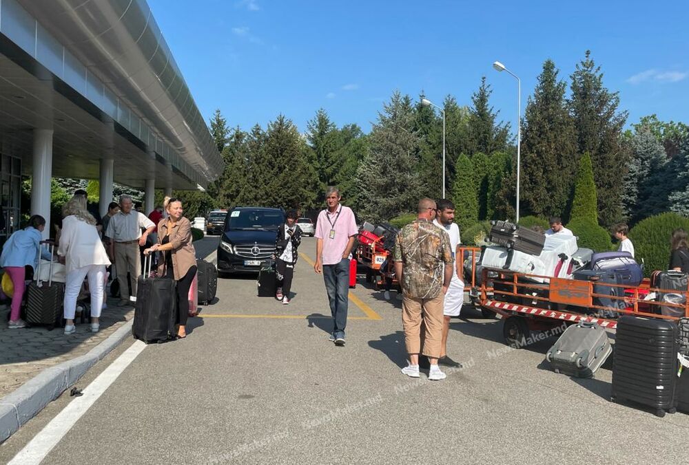 Стрілянину в аеропорту Кишинева влаштував член ОЗУ з Таджикистану