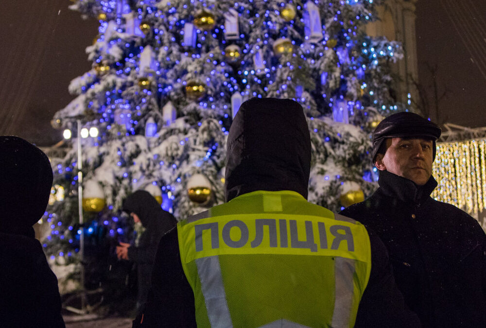На Рождество полицейские переходят на усиленный режим работы На Рождество полицейские переходят на усиленный режим работы