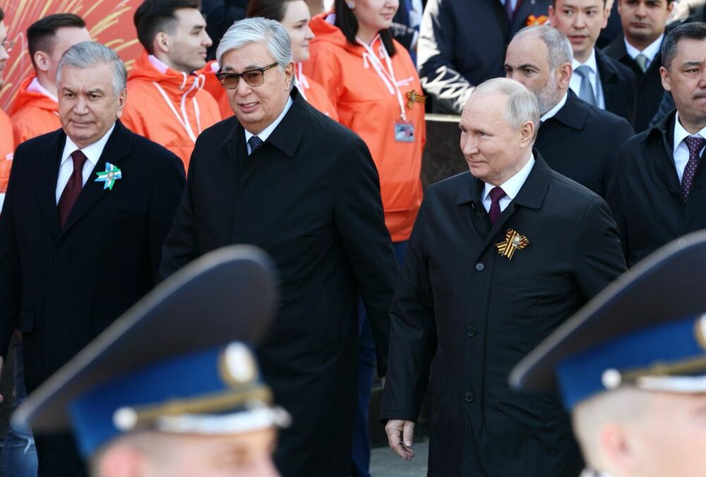 У МЗС жорстко відреагували на участь лідерів низки країн у параді у Москві У МЗС жорстко відреагували на участь лідерів низки країн у параді у Москві