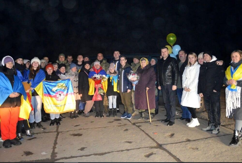 На Одещину з полону повернулися з полону захисники острова Зміїний На Одещину з полону повернулися з полону захисники острова Зміїний