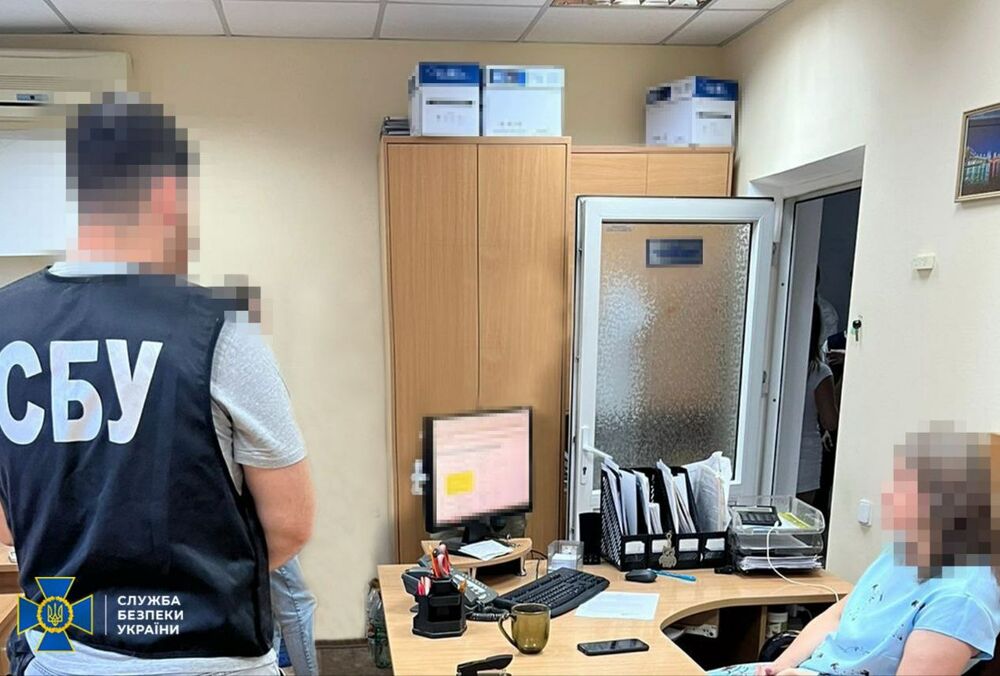 СБУ затримала чиновниць обленерго, які закликали вбивати українців, що проти Росії