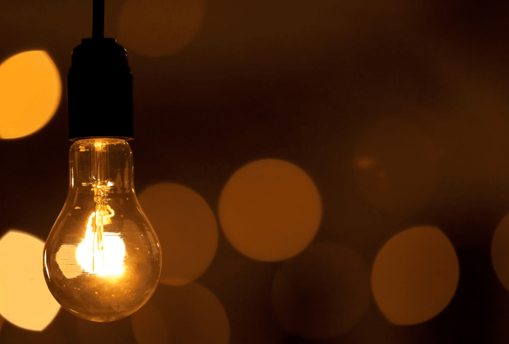 Из-за непогоды и российских обстрелов часть Херсонщины осталась без света