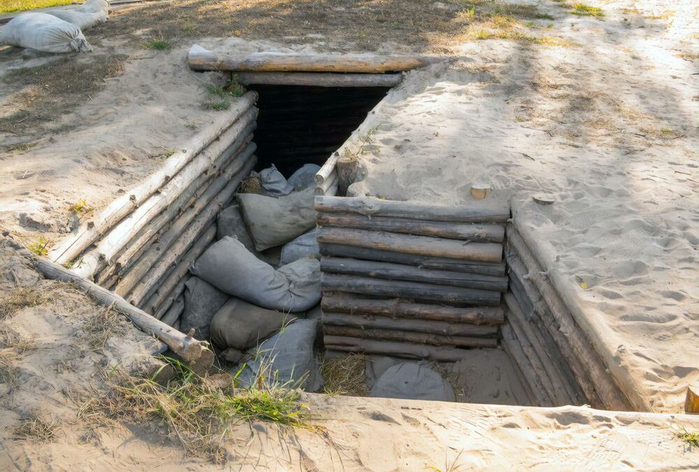В пожаре на передовой погибли трое украинских военных