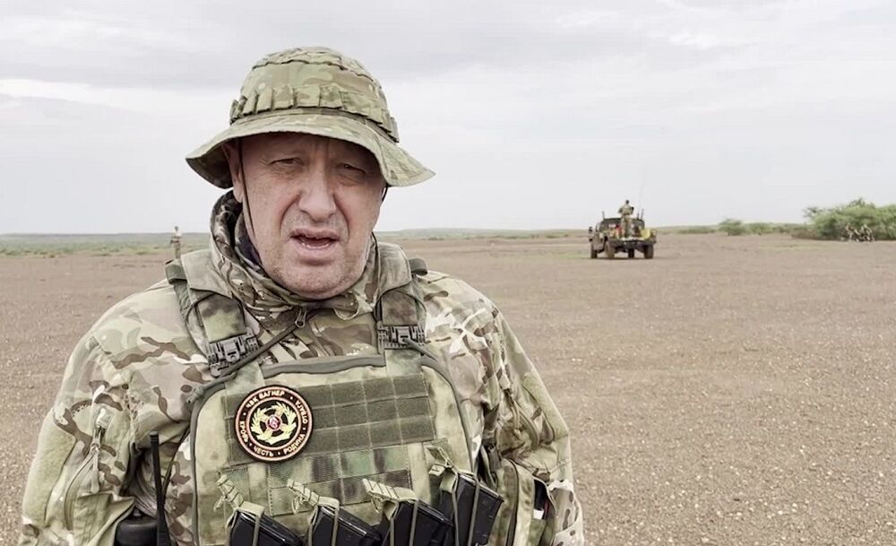 На последней встрече с Путиным Пригожин был вне себя от ярости  На последней встрече с Путиным Пригожин был вне себя от ярости