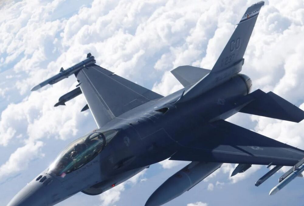 У Повітряних силах назвали необхідну для України кількість винищувачів F-16 У Повітряних силах назвали необхідну для України кількість винищувачів F-16