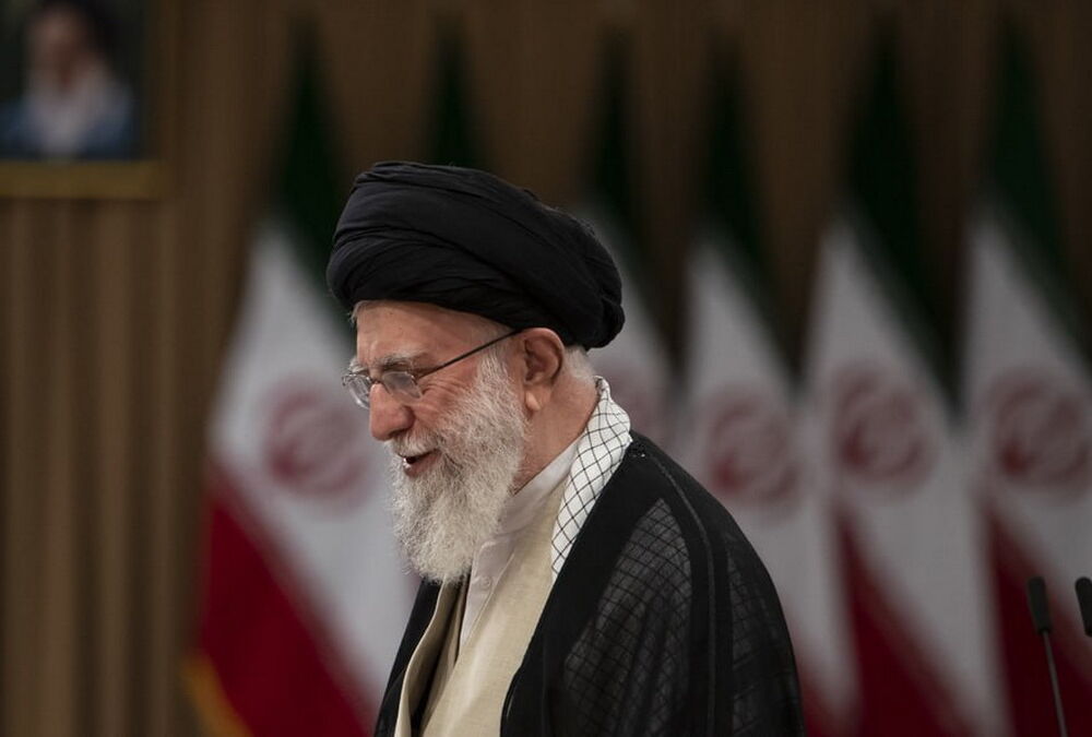 Верховный лидер Ирана приказал нанести прямой удар по Израилю: что происходит на Ближнем Востоке