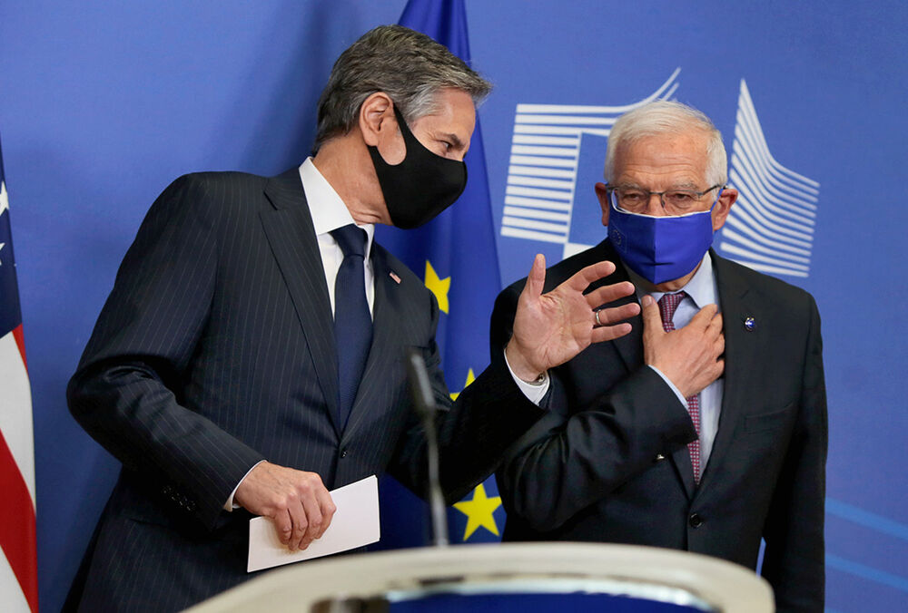 Главы дипломатии ЕС и США обсудили агрессию РФ 