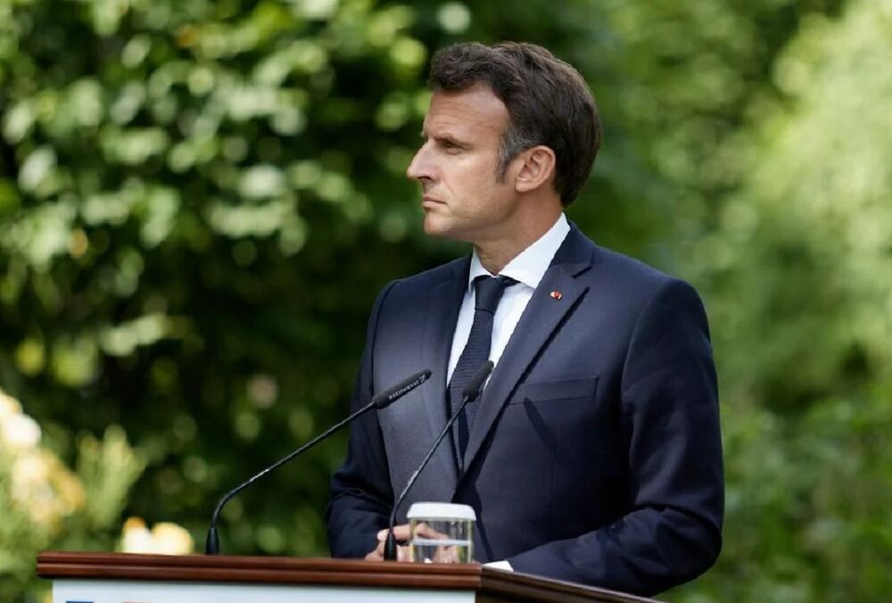 Макрон закликав Іран стати посередником у припиненні війни в Україні