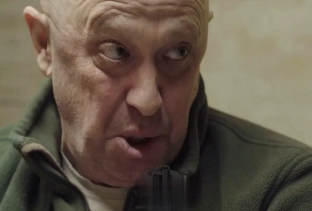 Пригожин знову записав відео на фоні гори трупів: ”Де *** боєприпаси?”