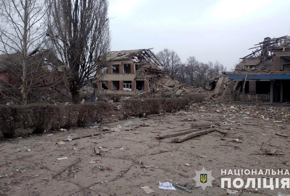 Россияне плотно обстреливают Запорожскую область: есть погибшая