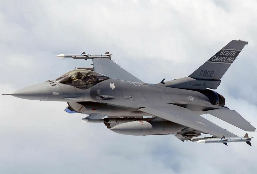 Постачання літаків F-16 від Данії затримується на півроку, - ЗМІ