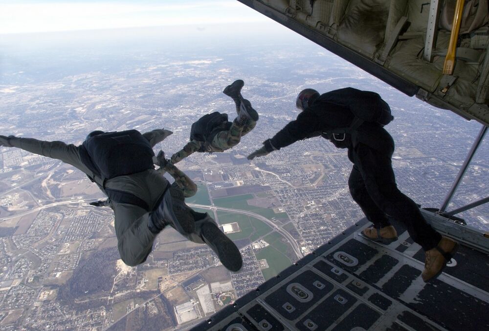 2 августа — День аэромобильных войск Украины