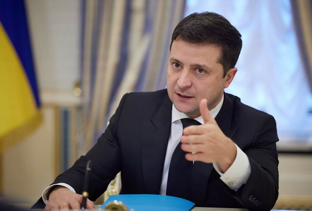 Деескалації поки що немає: Зеленський засумнівався в ефективності розмови Путіна та Байдена