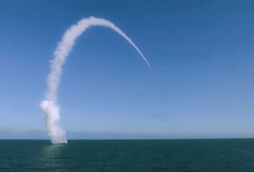 Готують удари: Росія вивела в Чорне море підводний човен з ”Калібрами”