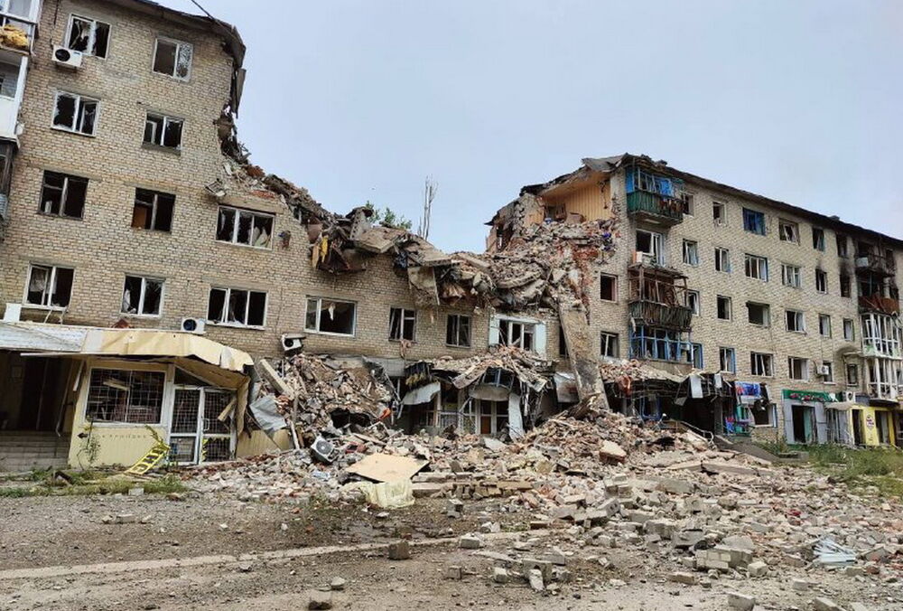 Росія завдала авіаудару по житловому будинку в Авдіївці