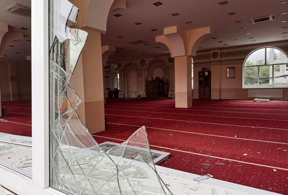 В результате российской атаки в Киеве повреждена мечеть Духовного управления мусульман Украины