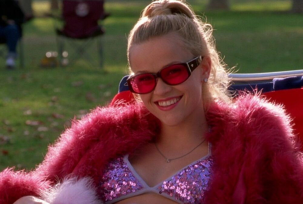 У культового фільму ”Блондинка в законі” з'явиться серіал-приквел