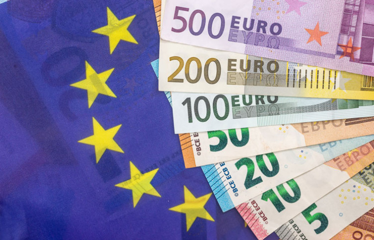 ЄС передав Україні перші 3 млрд євро за рахунок російських активів