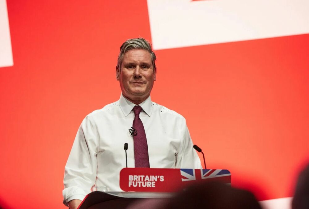 В Британии впервые за 19 лет лейбористская партия выиграла парламентские выборы: как это отразится на Украине