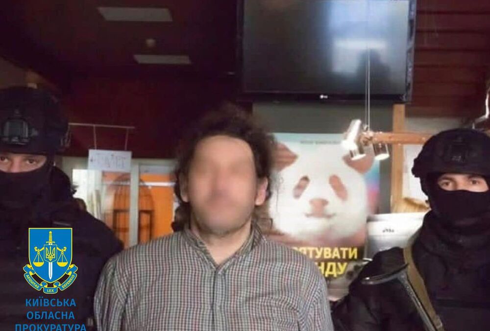 Відомий український фотограф засуджений до 12 років за зґвалтування та розбещення неповнолітніх