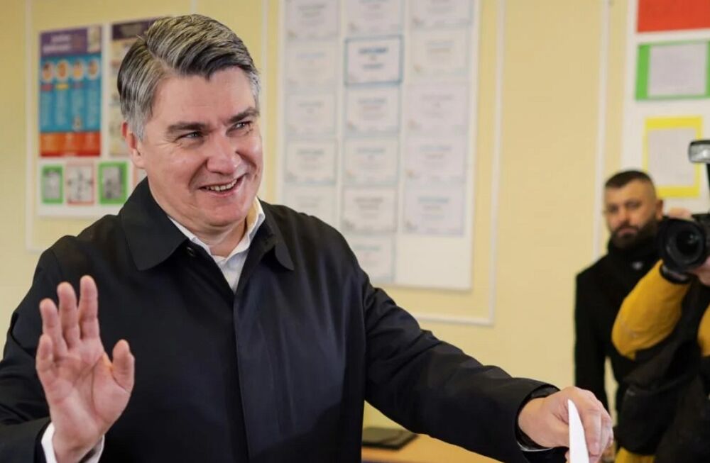 Президент Хорватії оскандалився заявою про Крим: ”Він більше не буде Україною” Президент Хорватії оскандалився заявою про Крим: ”Він більше не буде Україною”