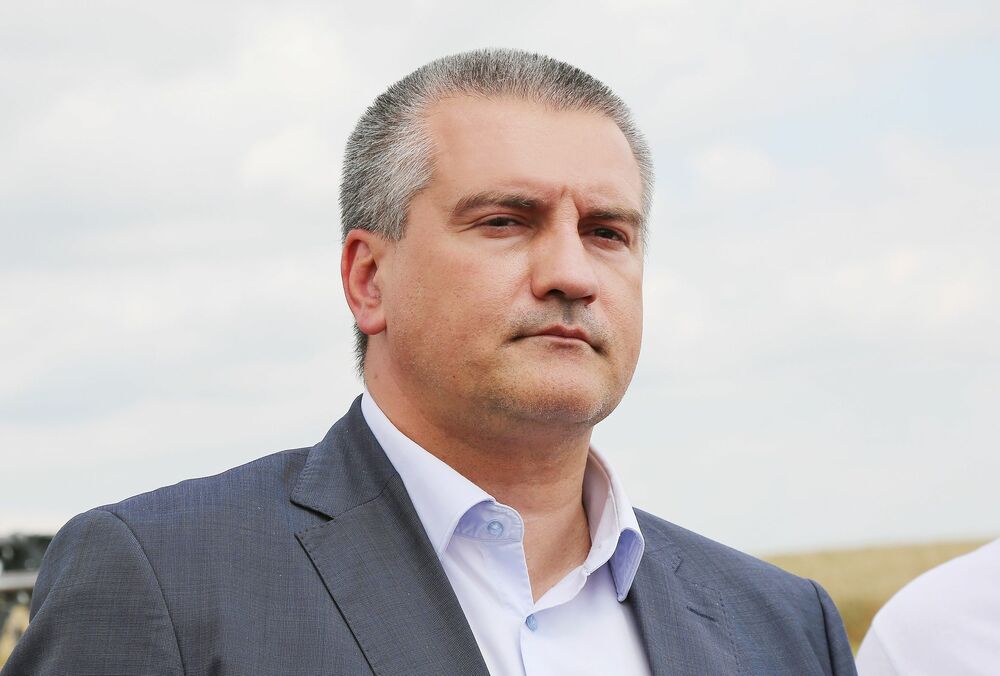 Аксенов рассказал о недвижимости Зеленского в оккупированном Крыму. Коммуналку он платит вовремя Аксенов рассказал о недвижимости Зеленского в оккупированном Крыму. Коммуналку он платит вовремя