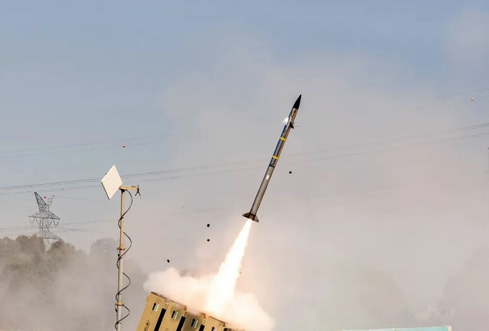 ХАМАС начал запускать дальнобойные ракеты. В ”Хезболле” заявили о готовности начать войну с Израилем