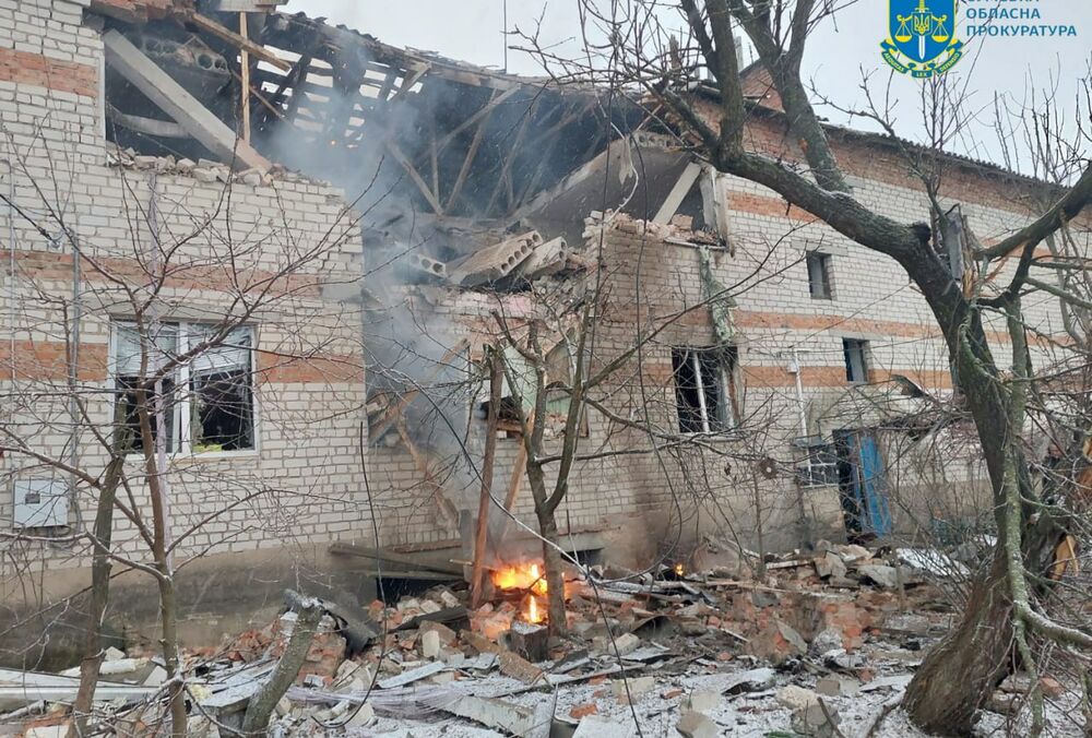 Росіяни дроном атакували житловий будинок на Сумщині