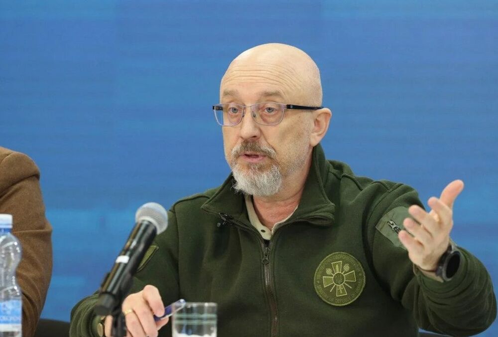 Рєзніков розповів, як передача касетних боєприпасів вплине на війну в Україні