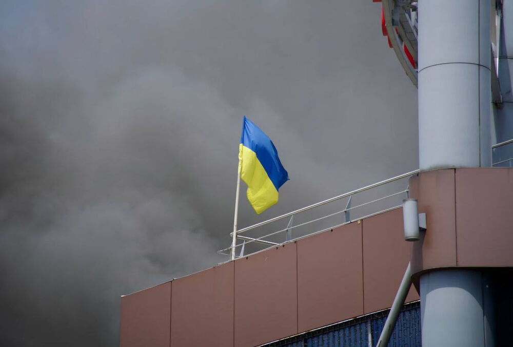 У Дніпрі під ракетну атаку знову потрапив ТРЦ Apollo: фото