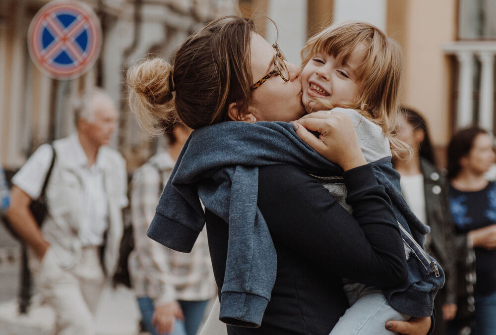 День воздушных поцелуев: интересные факты