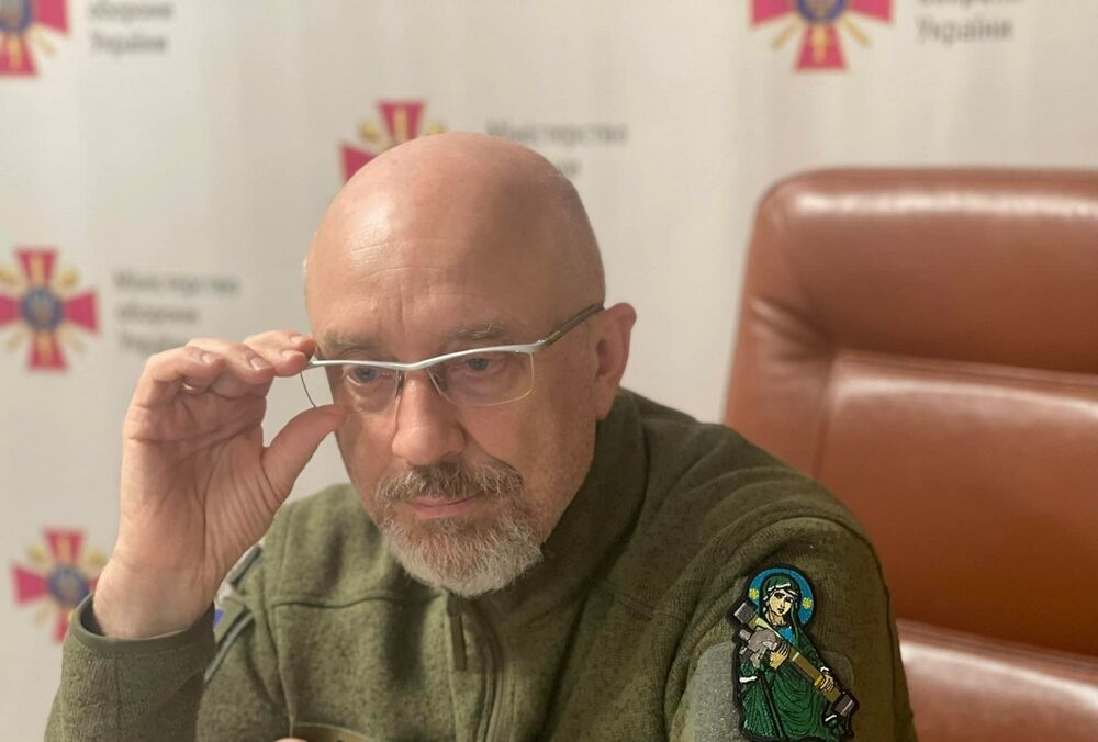  В ”Слуге народа” заявили, что на этой неделе Резникова не отправят в отставку 