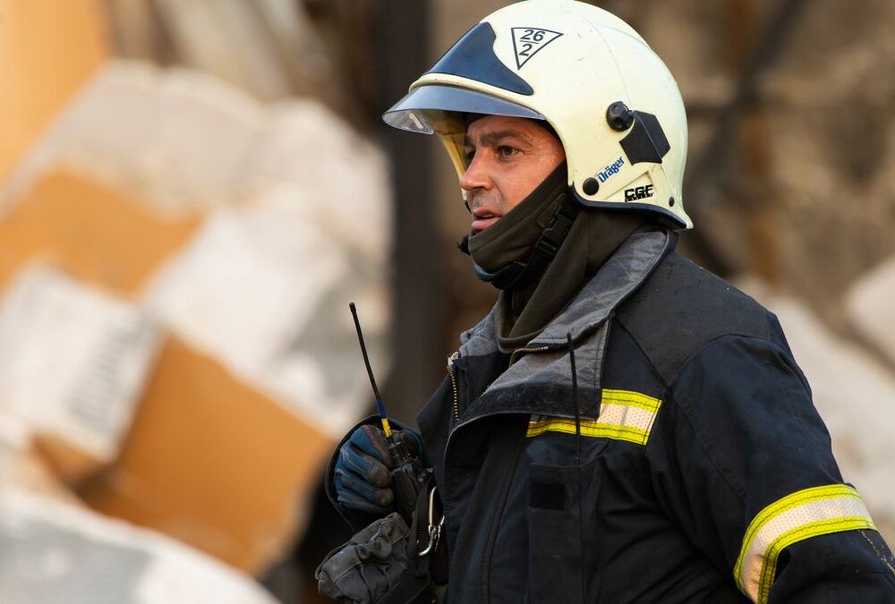 Из-за атаки дронов в Николаевской области произошел пожар на предприятии