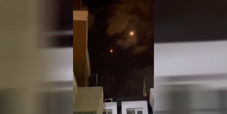 В ночь на 2 мая в Белгороде прозвучала серия взрывов  В ночь на 2 мая в Белгороде прозвучала серия взрывов