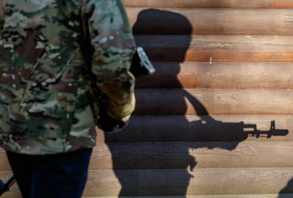 Оккупанты в Мариуполе разместили участки ”референдума” в кафе и магазинах 