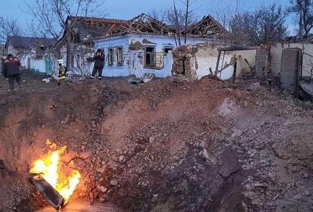 В Николаеве есть погибший при ударе, десятки домов повреждены В Николаеве есть погибший при ударе, десятки домов повреждены