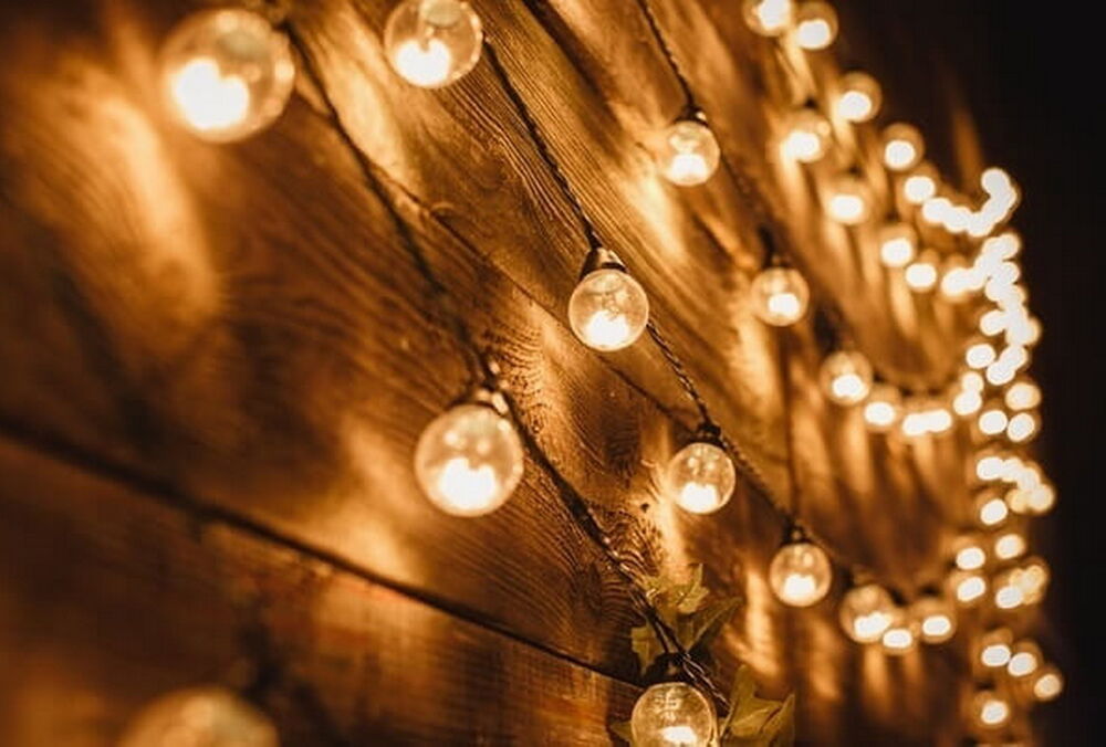 Відключатимуть світло сьогодні лише після 20 години