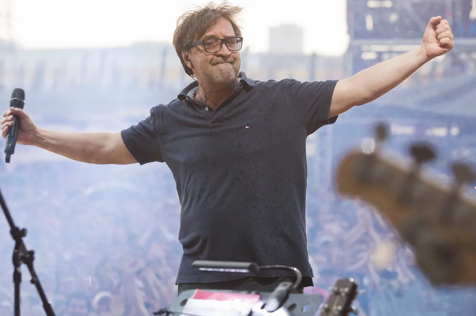 Суд оштрафовал Юрия Шевчука за высказывания против войны в Украине