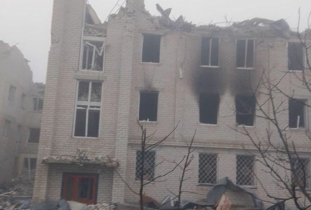 Россияне сбросили авиабомбы на больницу в Бериславе