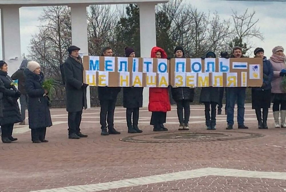 На временно оккупированных территориях наблюдается массовое избавление от рублей