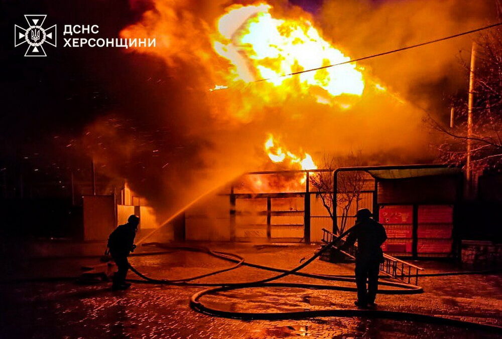 Два человека погибли, шесть - ранены в результате российских обстрелов Херсонской области: фото