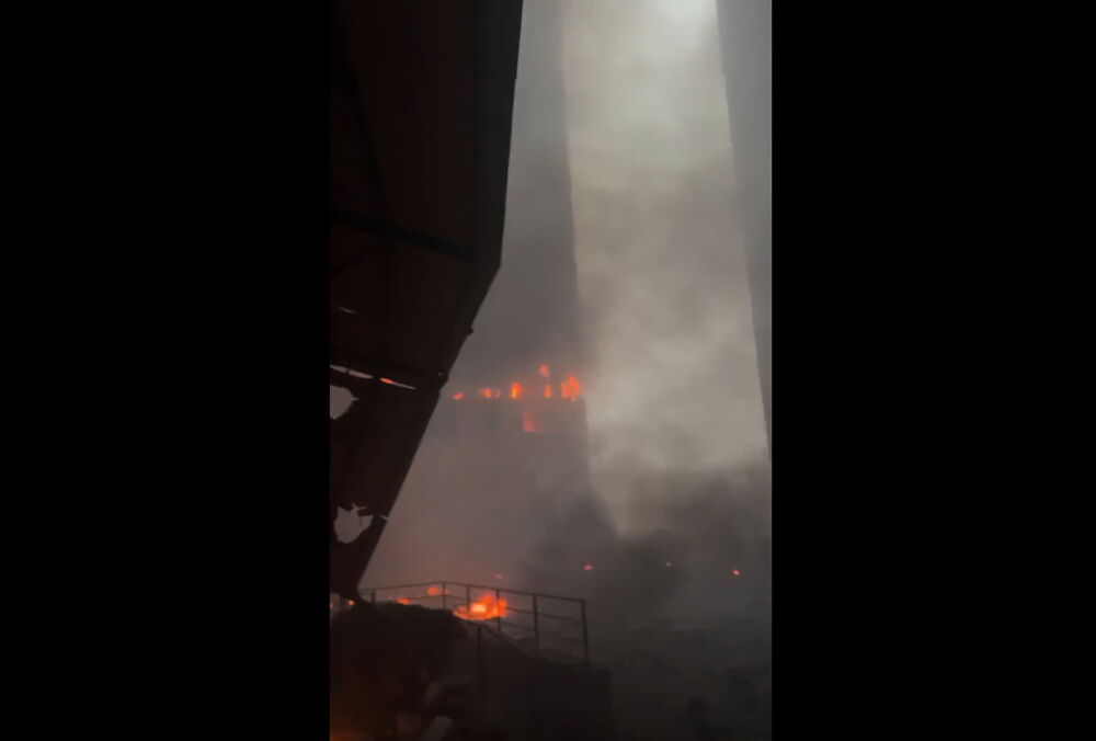 Обстрел Одессы: в городе много прилетов по жилым домам (фото, видео) Обстрел Одессы: в городе много прилетов по жилым домам (фото, видео)