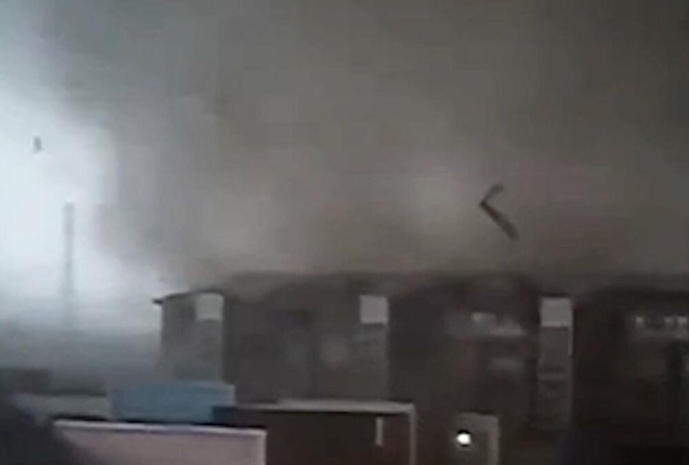 Китаєм пронісся смертоносний смерч